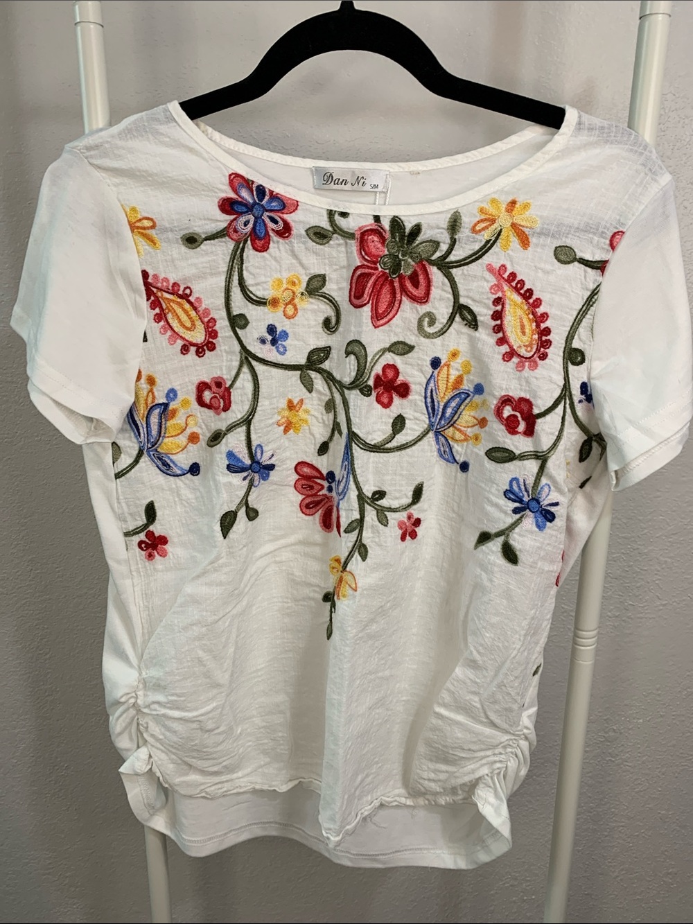 White Short Sleeve Embroidered Floral Tee